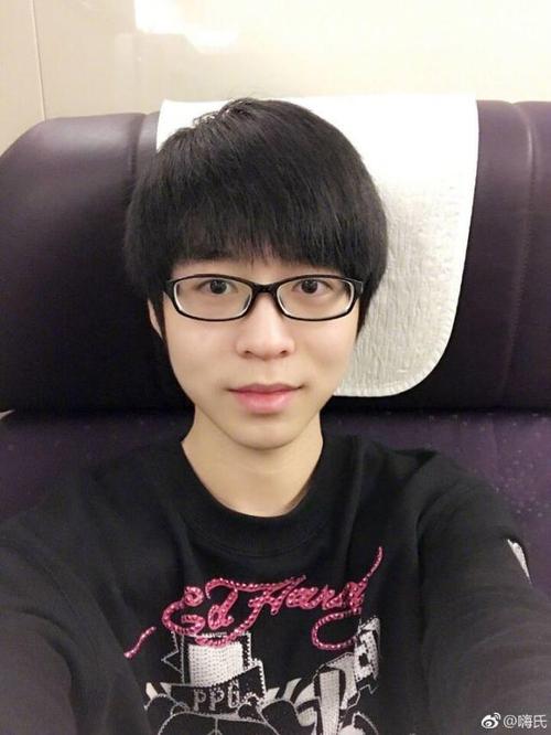 王者荣耀嗨氏-王者荣耀嗨氏星耀局庄周绕着李白-第2张图片-南方游戏