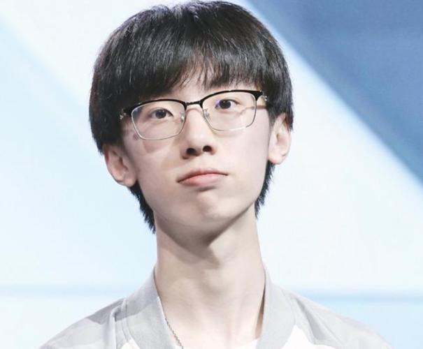 2017英雄联盟年度颁奖盛典/2017英雄联盟谁是冠军